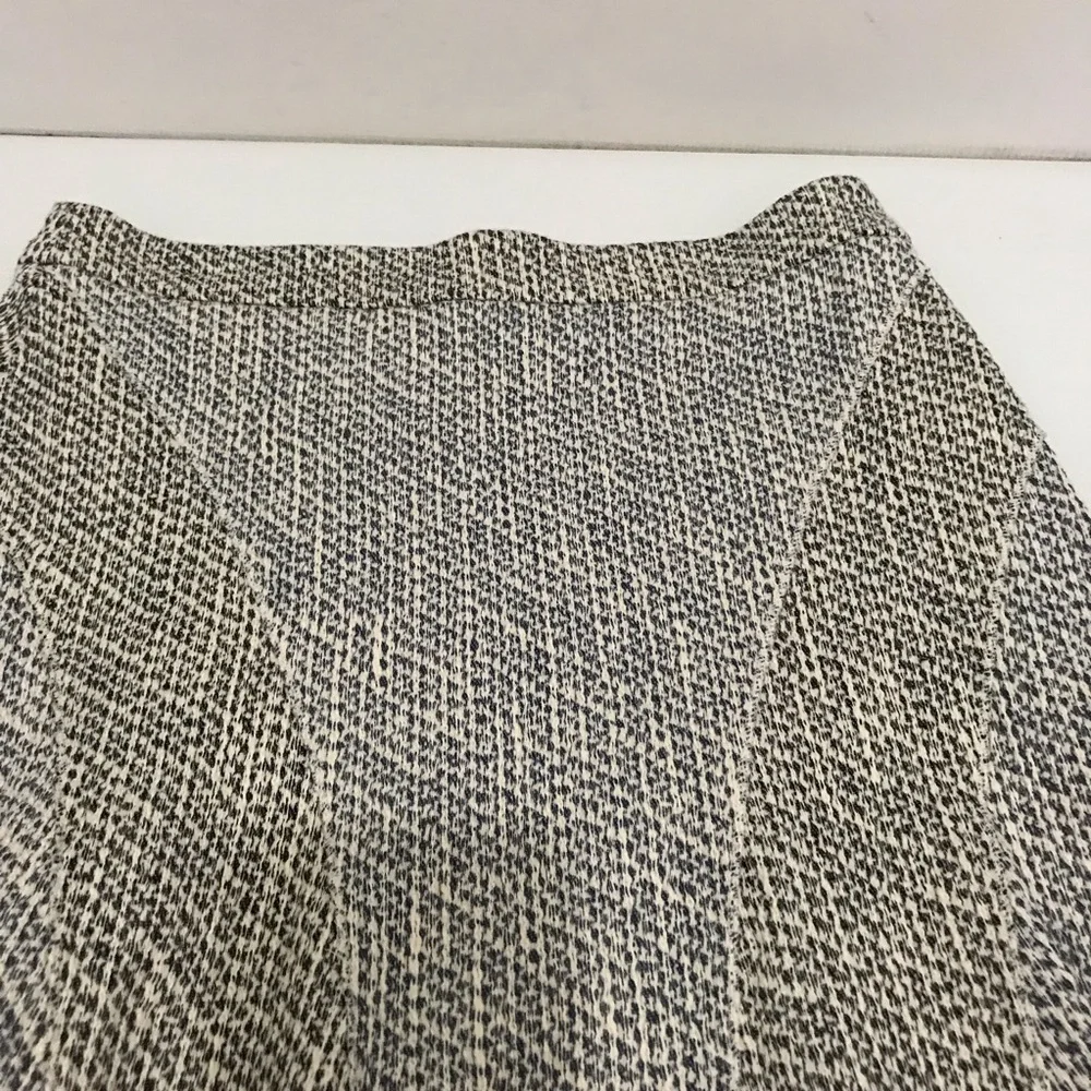 Derek Lam Textured Navy and White Flared Mini Skirt Size 2